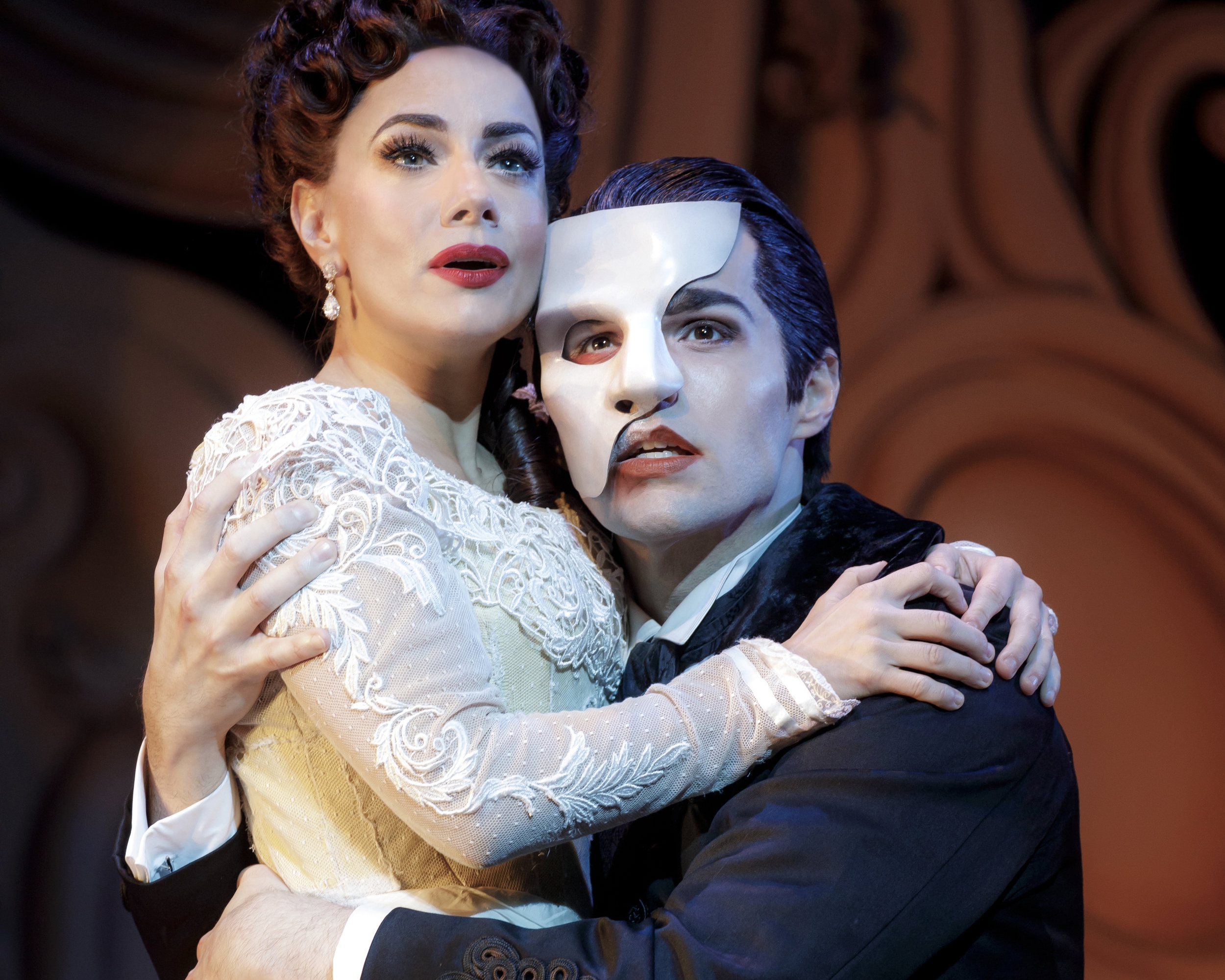 The Phantom Returns to Austin in 'Love Never Dies'